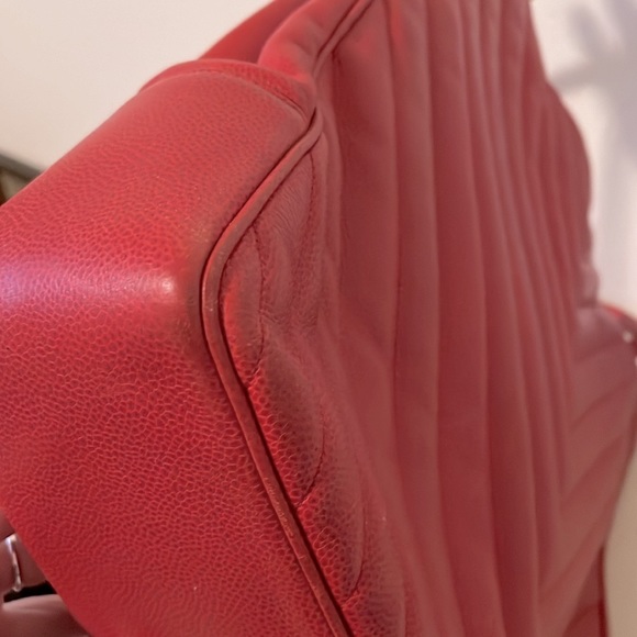 Vintage Chanel Red Caviar Leather Quilted Tote - Picture 8 of 16